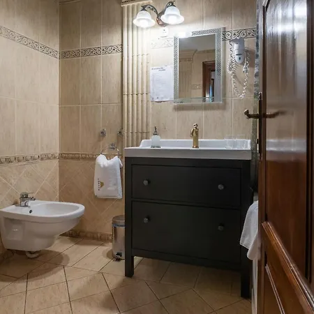 Отель Kokapu Vadaszkastely Es & Nagyhuta