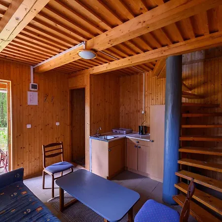 Kokapu Vadaszkastely Es &