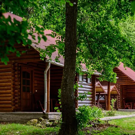 Szálloda Kőkapu Vadászkastély és Hotel&apartments