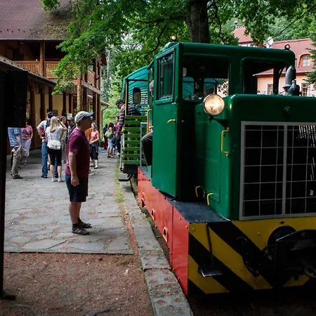 Отель Kokapu Vadaszkastely Es & 3*