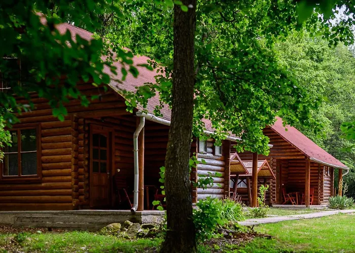 Hotell Kokapu Vadaszkastely Es &