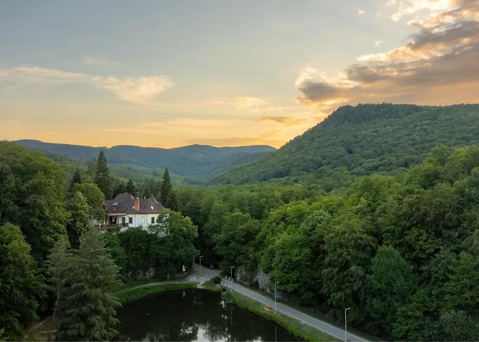 Hotell Kokapu Vadaszkastely Es & Nagyhuta