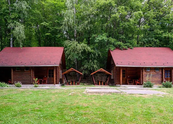 Kokapu Vadaszkastely Es & Hotell 3*